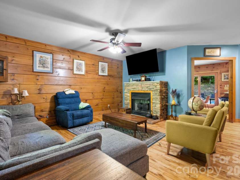 3355 Helton Hartley Place, Lenoir, NC 28645.  MLS# CAR4381780, YatesRealty ID 24931. 