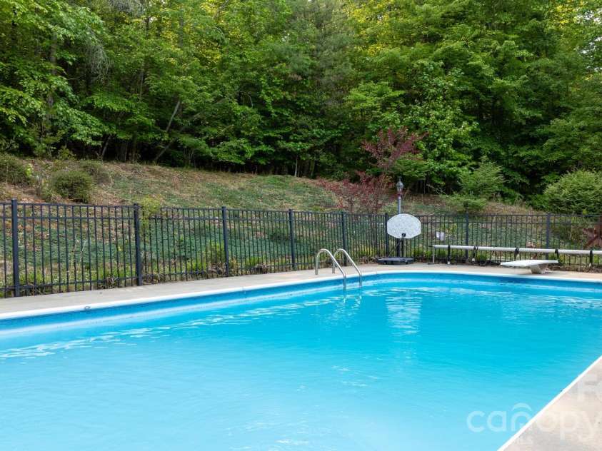 3355 Helton Hartley Place, Lenoir, NC 28645.  MLS# CAR4381780, YatesRealty ID 24931. 