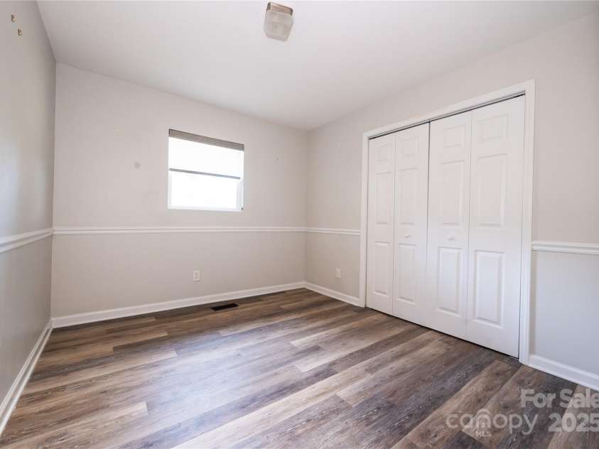 418 Stokes Avenue, Clover, SC 29710.  MLS# CAR4279850, YatesRealty ID 24931. 