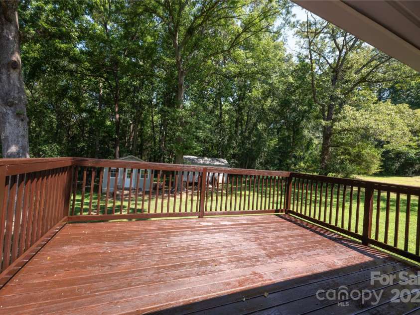 418 Stokes Avenue, Clover, SC 29710.  MLS# CAR4279850, YatesRealty ID 24931. 