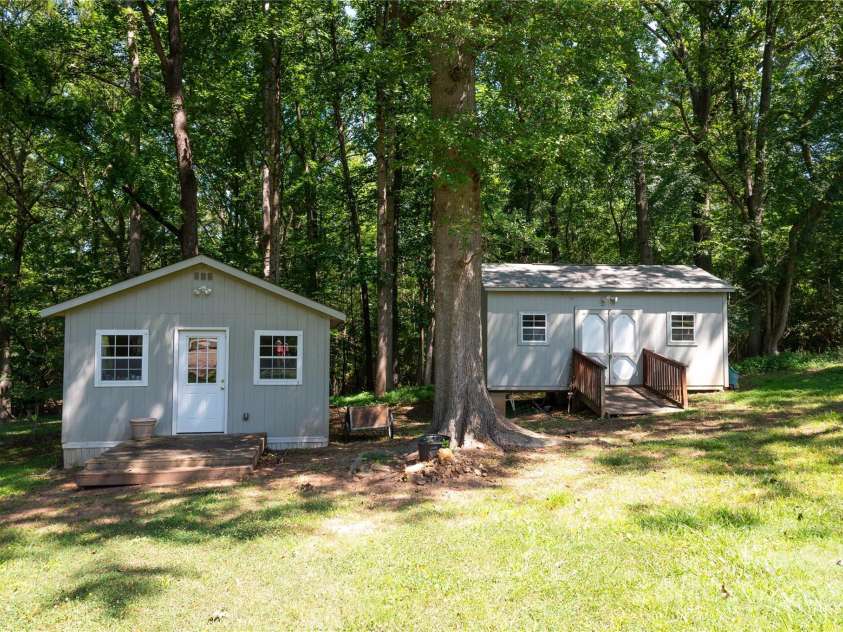418 Stokes Avenue, Clover, SC 29710.  MLS# CAR4279850, YatesRealty ID 24931. 