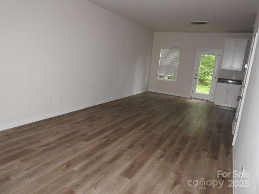 103 Spring Drive, Salisbury, NC 28144.  MLS# CAR4279934, YatesRealty ID 24932. 