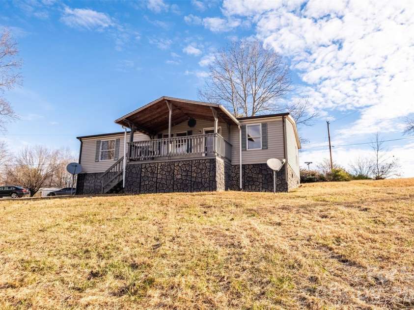1305 Thunder Run Road, Boonville, NC 27011.  MLS# CAR4334594, YatesRealty ID 24934. 