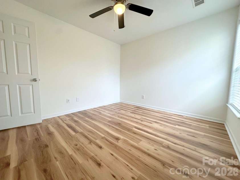 9310 Chastain Walk Drive, Charlotte, NC 28216.  MLS# CAR4322341, YatesRealty ID 24935. Fourth Bedroom