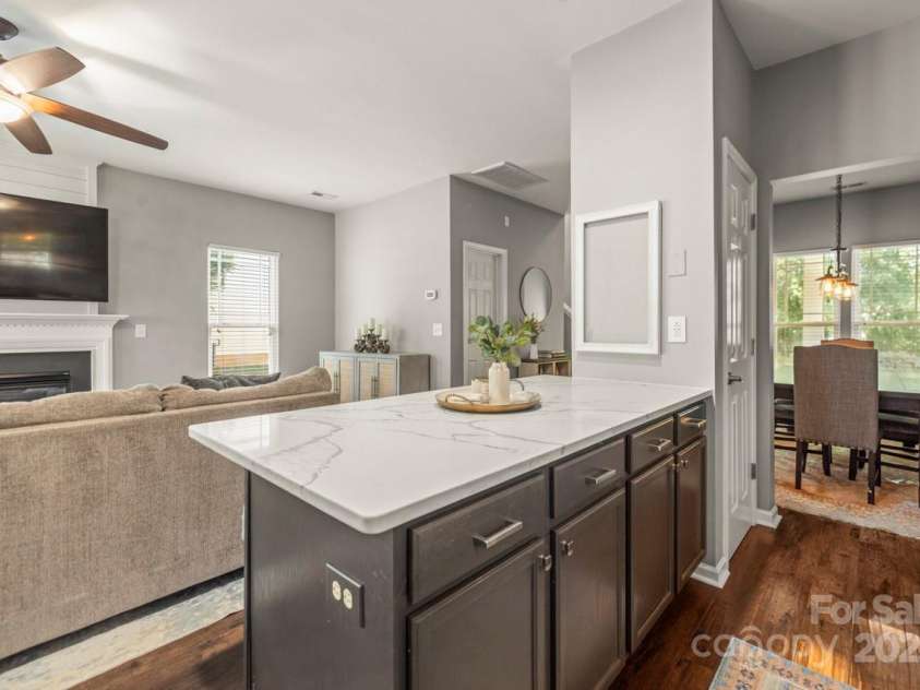 9846 Bailey Road, Cornelius, NC 28031.  MLS# CAR4279273, YatesRealty ID 24936. 