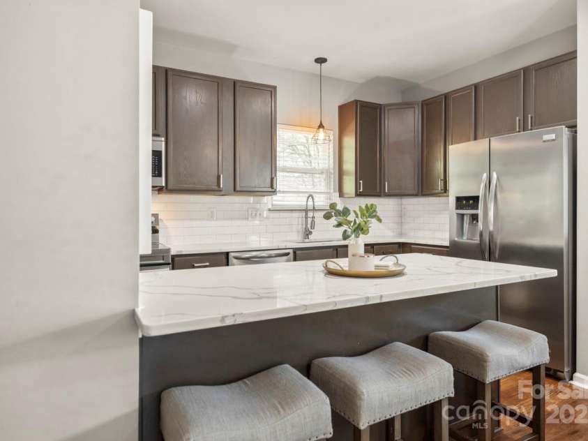 9846 Bailey Road, Cornelius, NC 28031.  MLS# CAR4279273, YatesRealty ID 24936. 