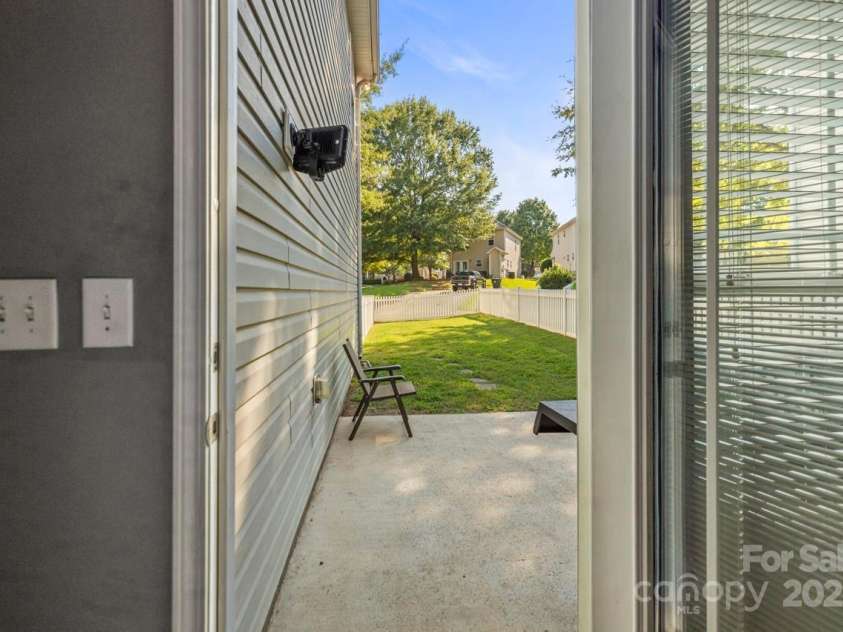 9846 Bailey Road, Cornelius, NC 28031.  MLS# CAR4279273, YatesRealty ID 24936. 