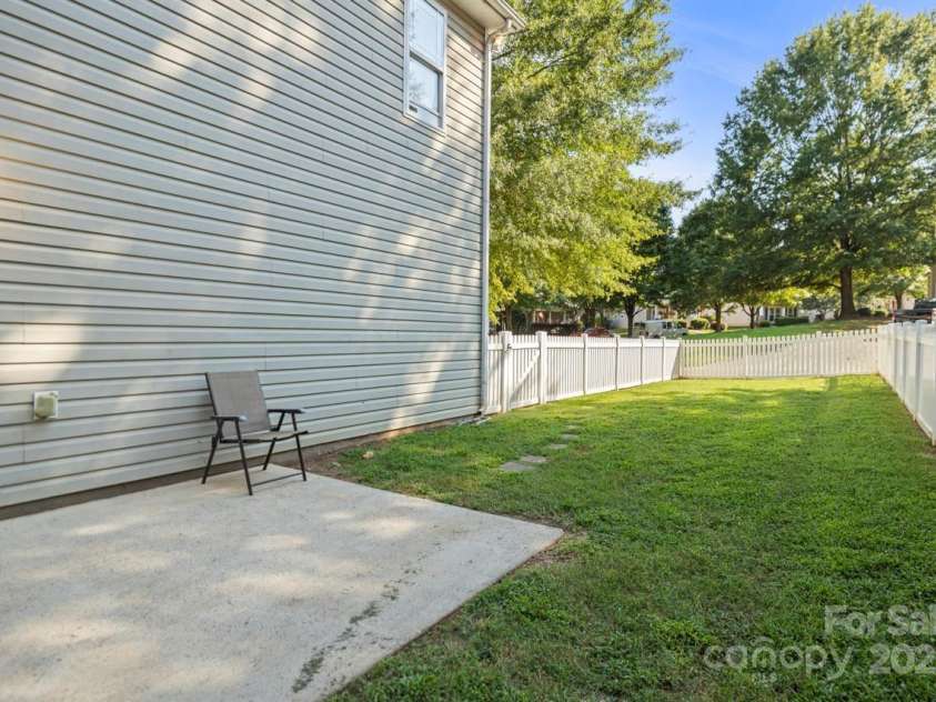 9846 Bailey Road, Cornelius, NC 28031.  MLS# CAR4279273, YatesRealty ID 24936. 