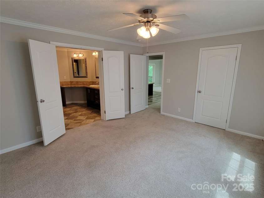 3 Dadoo Drive, Asheville, NC 28806.  MLS# CAR4278478, YatesRealty ID 24937. 