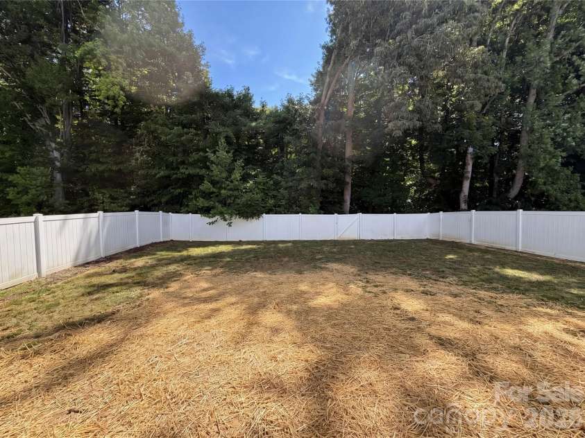 330 Waterstone Drive, Salisbury, NC 28146.  MLS# CAR4383182, YatesRealty ID 24937. 