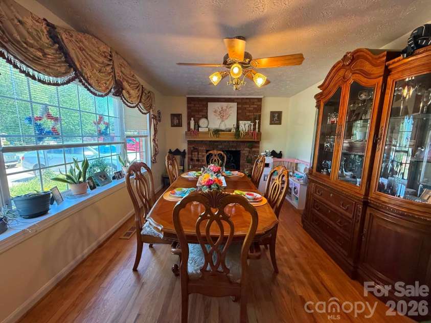 2121 Union Grove Road, Lenoir, NC 28645.  MLS# CAR4381437, YatesRealty ID 24941. 