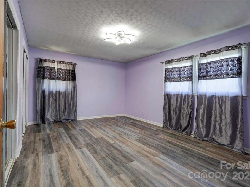 2923 G B Blanton Road, Shelby, NC 28152.  MLS# CAR4280032, YatesRealty ID 24942. 