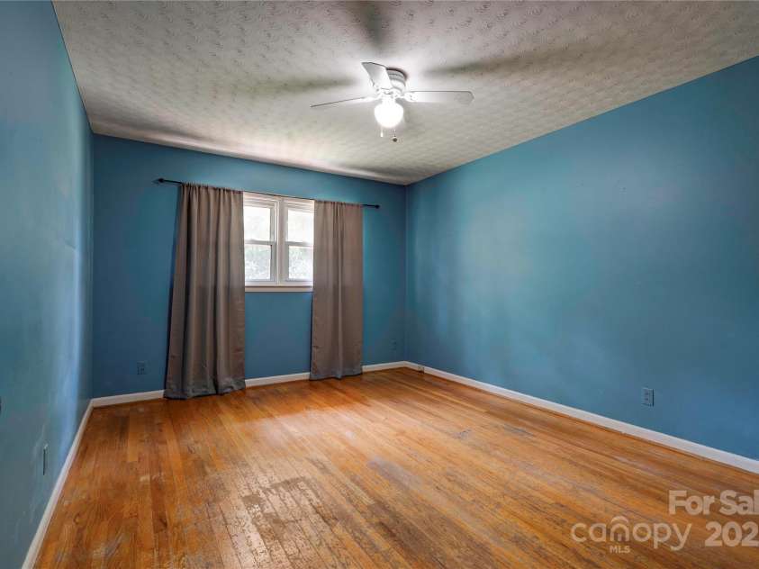 2923 G B Blanton Road, Shelby, NC 28152.  MLS# CAR4280032, YatesRealty ID 24942. 