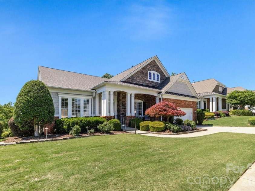 39653 Rosebay Court, Fort Mill, SC 29707.  MLS# CAR4380467, YatesRealty ID 24942. 