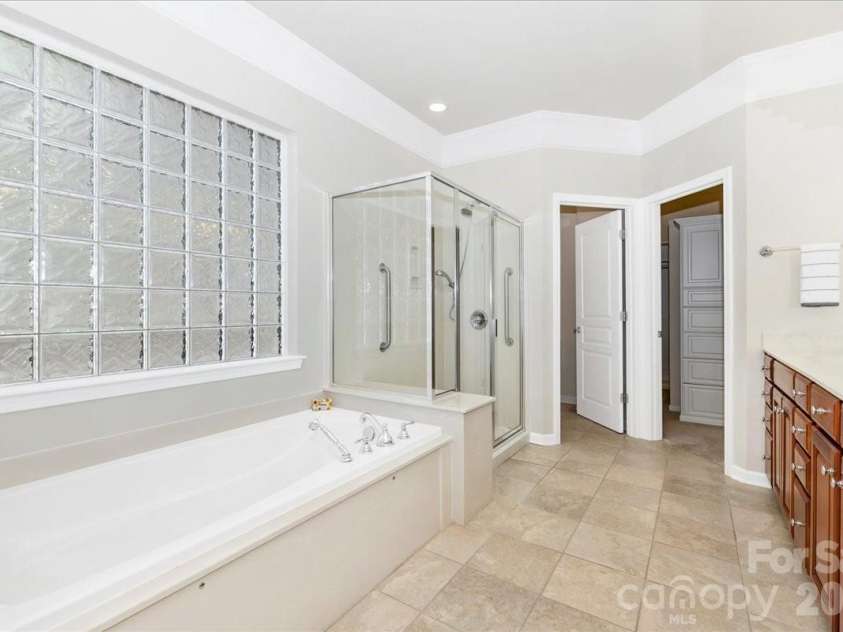 39653 Rosebay Court, Fort Mill, SC 29707.  MLS# CAR4380467, YatesRealty ID 24942. 