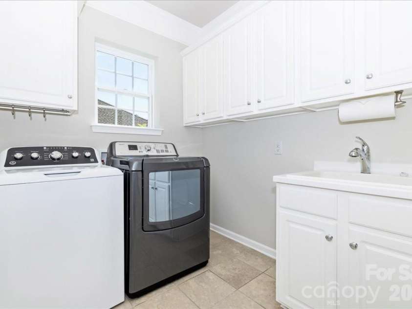 39653 Rosebay Court, Fort Mill, SC 29707.  MLS# CAR4380467, YatesRealty ID 24942. 