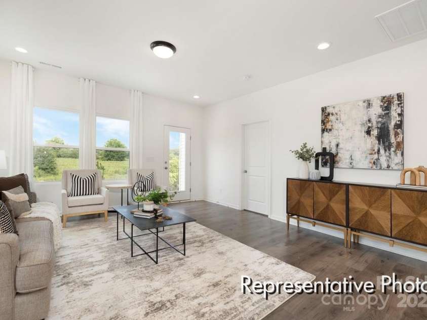 40199 Crooked Stick Drive, Lancaster, SC 29720.  MLS# CAR4280159, YatesRealty ID 24944. 