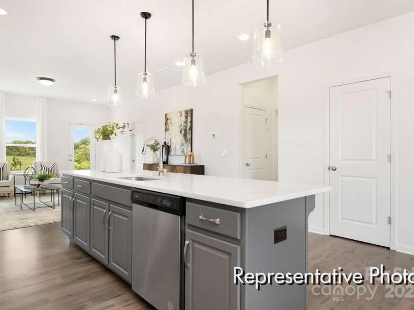 40199 Crooked Stick Drive, Lancaster, SC 29720.  MLS# CAR4280159, YatesRealty ID 24944. 