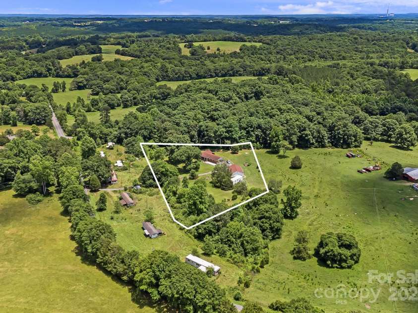 1361 Jack Mckinney Road, Rutherfordton, NC 28139.  MLS# CAR4279248, YatesRealty ID 24945. 
