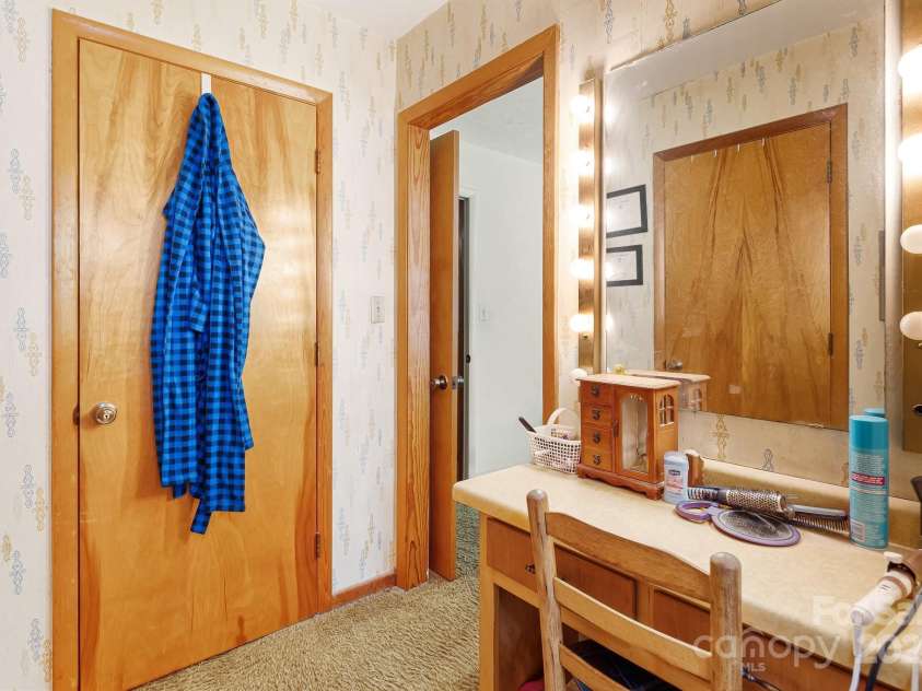 1361 Jack Mckinney Road, Rutherfordton, NC 28139.  MLS# CAR4279248, YatesRealty ID 24945. 