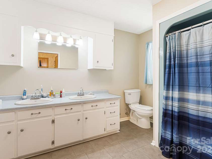 1361 Jack Mckinney Road, Rutherfordton, NC 28139.  MLS# CAR4279248, YatesRealty ID 24945. 