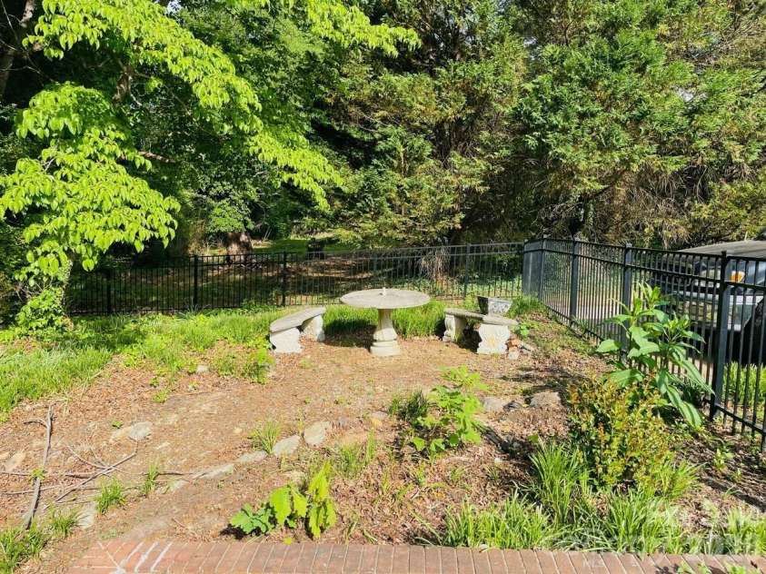 348 Random Drive, New London, NC 28127.  MLS# CAR4369268, YatesRealty ID 24946. Back-yard