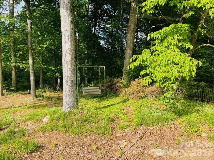 348 Random Drive, New London, NC 28127.  MLS# CAR4369268, YatesRealty ID 24946. Back-yard