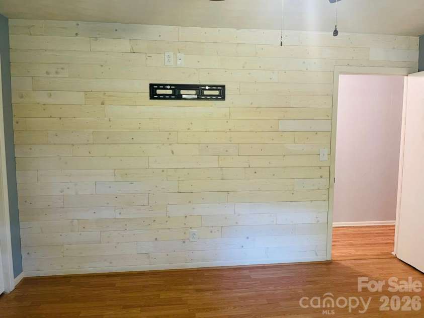 348 Random Drive, New London, NC 28127.  MLS# CAR4369268, YatesRealty ID 24946. Primary Bedroom
