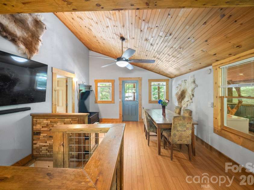4606 Hemphill Road, Waynesville, NC 28785.  MLS# CAR4384710, YatesRealty ID 24947. 