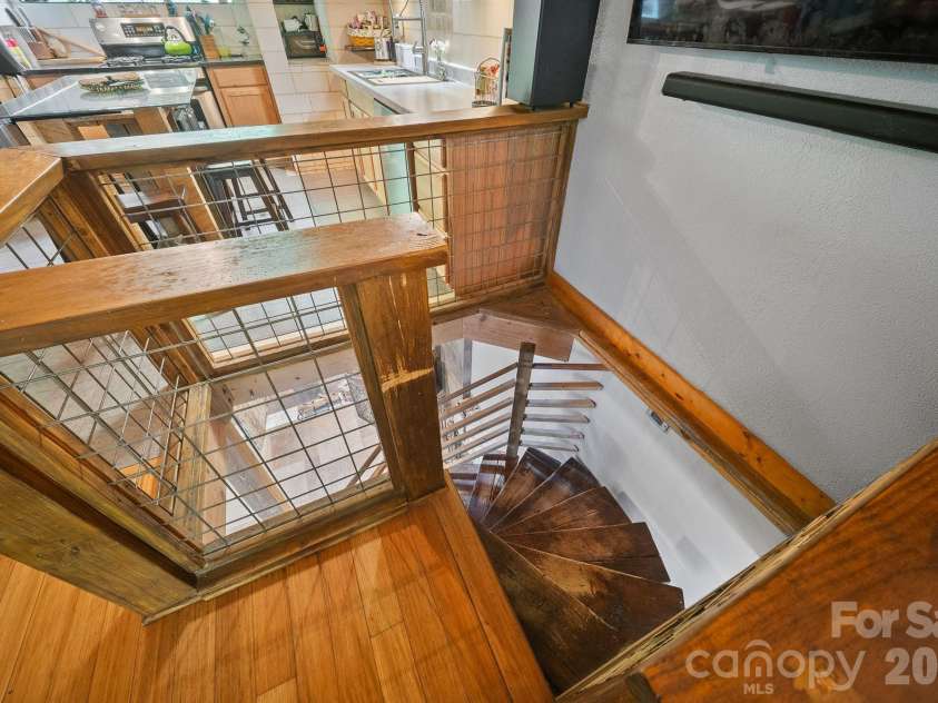 4606 Hemphill Road, Waynesville, NC 28785.  MLS# CAR4384710, YatesRealty ID 24947. 