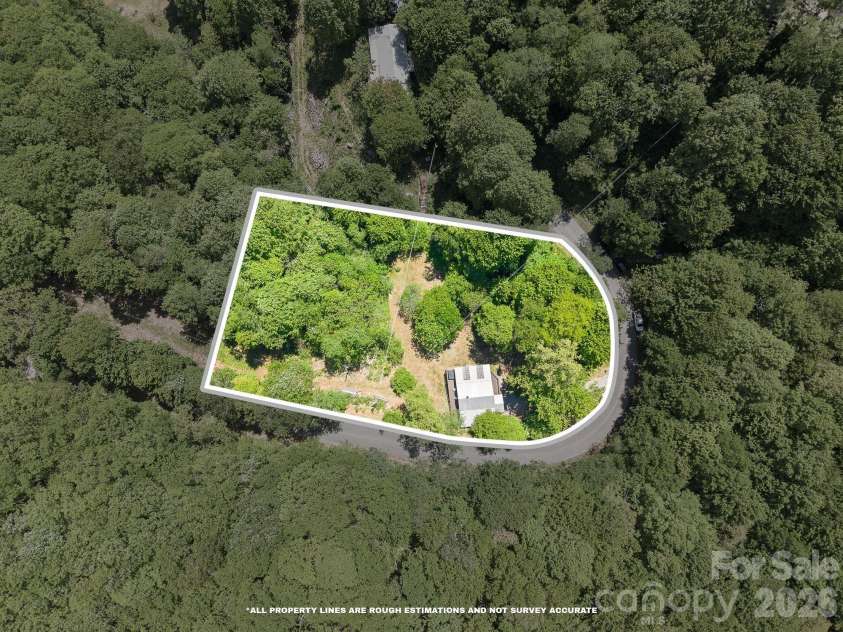 4606 Hemphill Road, Waynesville, NC 28785.  MLS# CAR4384710, YatesRealty ID 24947. 