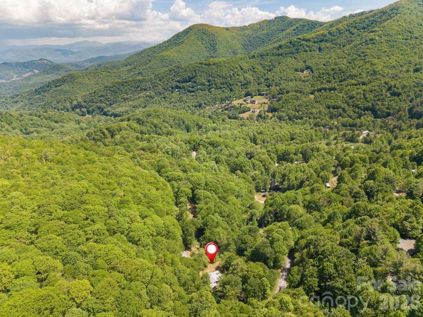 4606 Hemphill Road, Waynesville, NC 28785.  MLS# CAR4384710, YatesRealty ID 24947. 