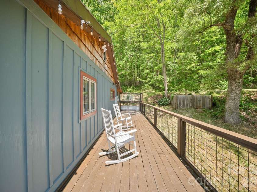 4606 Hemphill Road, Waynesville, NC 28785.  MLS# CAR4384710, YatesRealty ID 24947. 