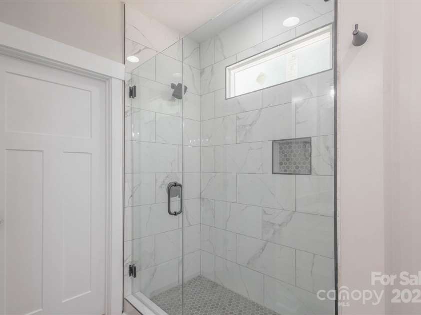 5005 Oconee Drive, Stanley, NC 28164.  MLS# CAR4279432, YatesRealty ID 24948. 