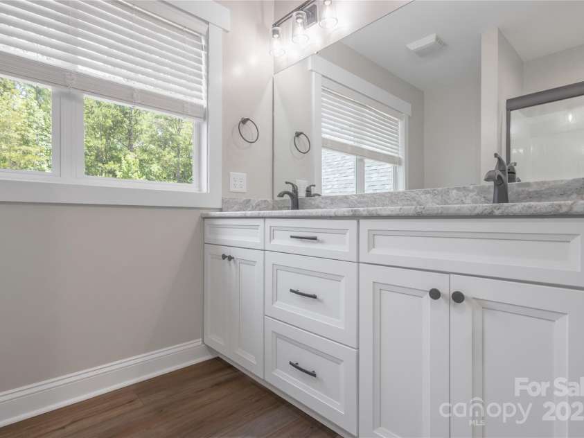 5005 Oconee Drive, Stanley, NC 28164.  MLS# CAR4279432, YatesRealty ID 24948. 