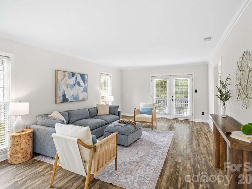 6600 Porterfield Road, Charlotte, NC 28226.  MLS# CAR4402942, YatesRealty ID 24948. 