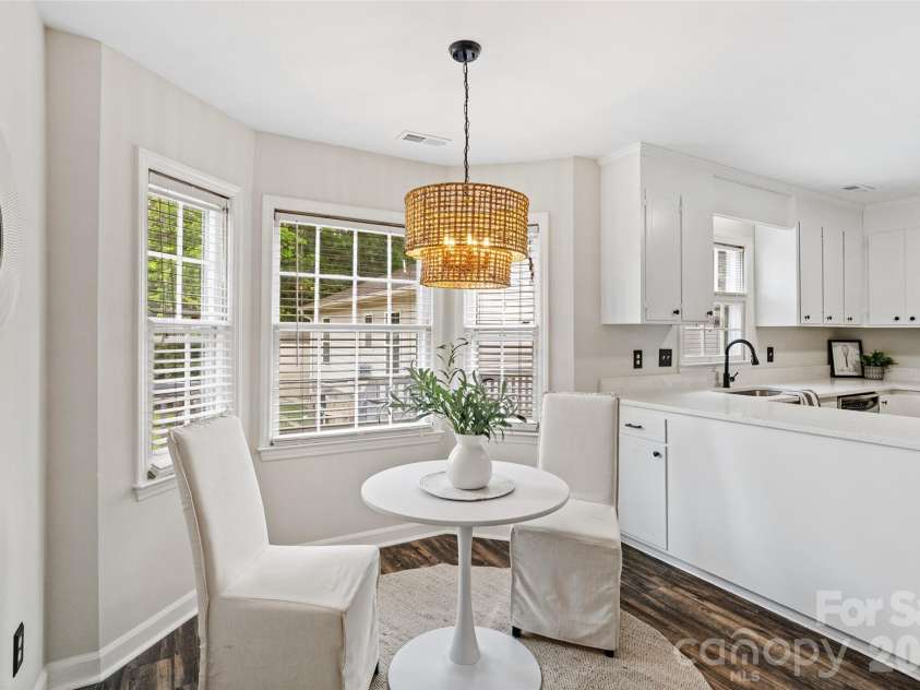 6600 Porterfield Road, Charlotte, NC 28226.  MLS# CAR4402942, YatesRealty ID 24948. 