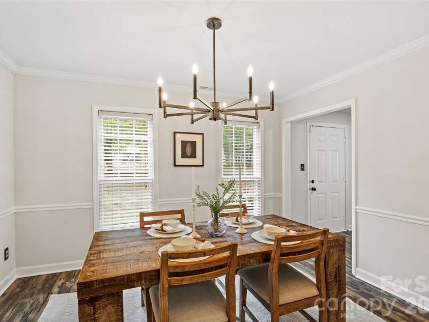 6600 Porterfield Road, Charlotte, NC 28226.  MLS# CAR4402942, YatesRealty ID 24948. 