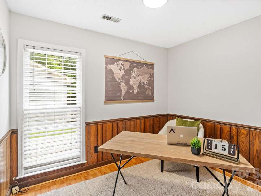 6600 Porterfield Road, Charlotte, NC 28226.  MLS# CAR4402942, YatesRealty ID 24948. 