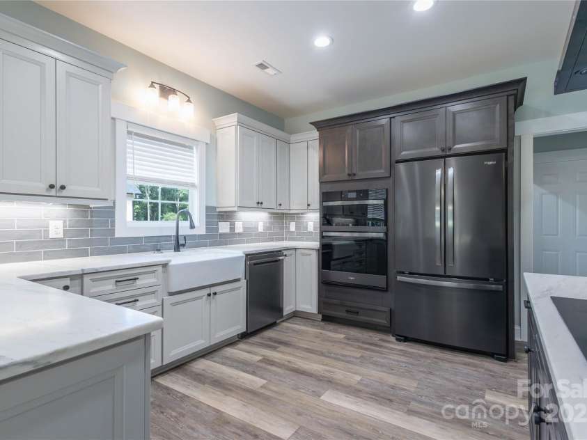 5009 Oconee Drive, Stanley, NC 28164.  MLS# CAR4279438, YatesRealty ID 24949. 