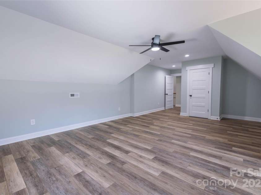 5009 Oconee Drive, Stanley, NC 28164.  MLS# CAR4279438, YatesRealty ID 24949. 