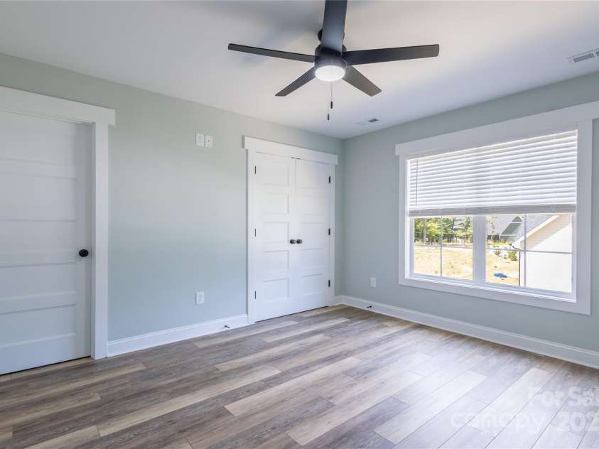 5009 Oconee Drive, Stanley, NC 28164.  MLS# CAR4279438, YatesRealty ID 24949. 