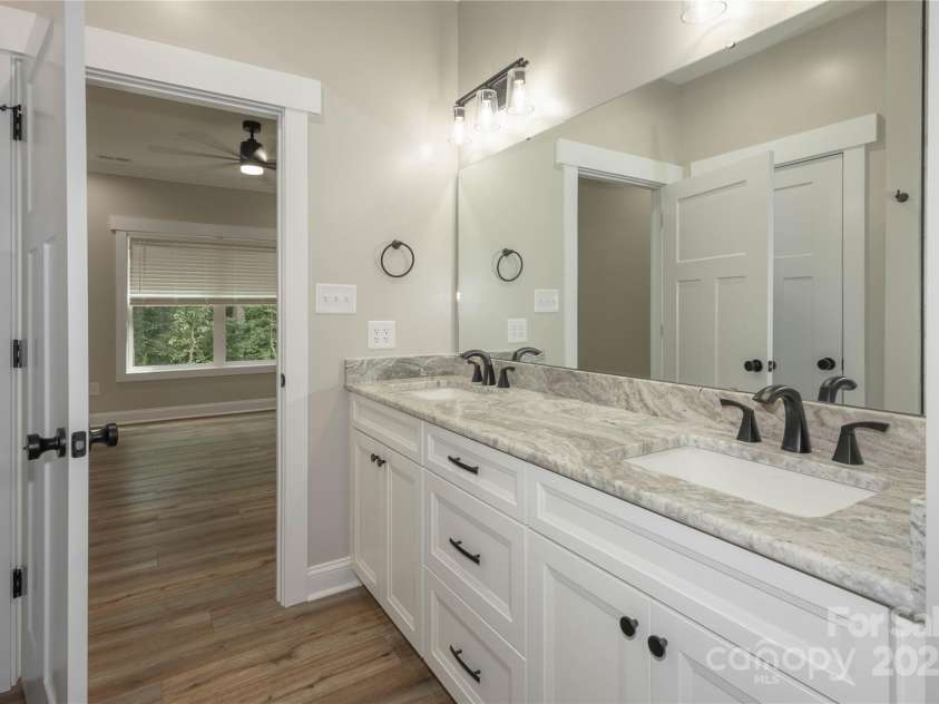 5009 Oconee Drive, Stanley, NC 28164.  MLS# CAR4279438, YatesRealty ID 24949. 