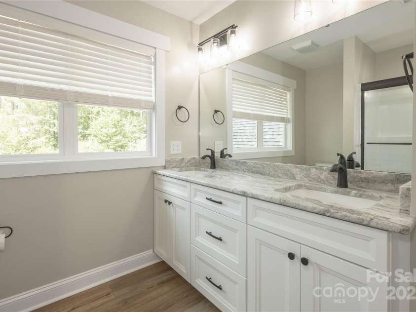 5009 Oconee Drive, Stanley, NC 28164.  MLS# CAR4279438, YatesRealty ID 24949. 