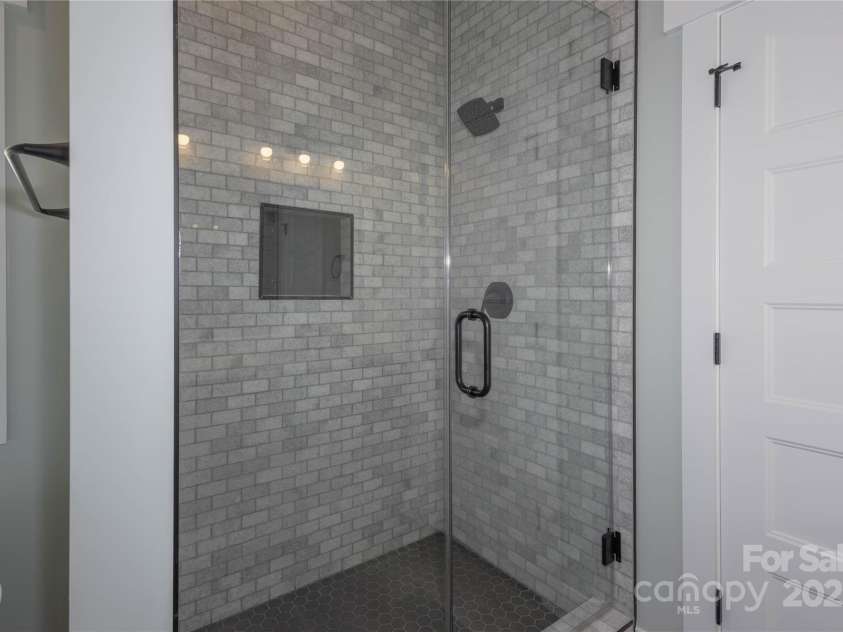 5009 Oconee Drive, Stanley, NC 28164.  MLS# CAR4279438, YatesRealty ID 24949. 