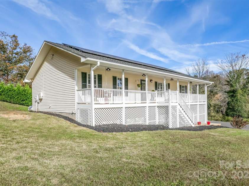 3 Carissa Drive, Weaverville, NC 28787.  MLS# CAR4315634, YatesRealty ID 2495. 