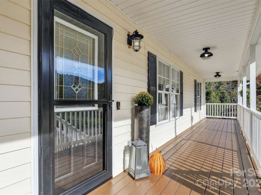 3 Carissa Drive, Weaverville, NC 28787.  MLS# CAR4315634, YatesRealty ID 2495. 