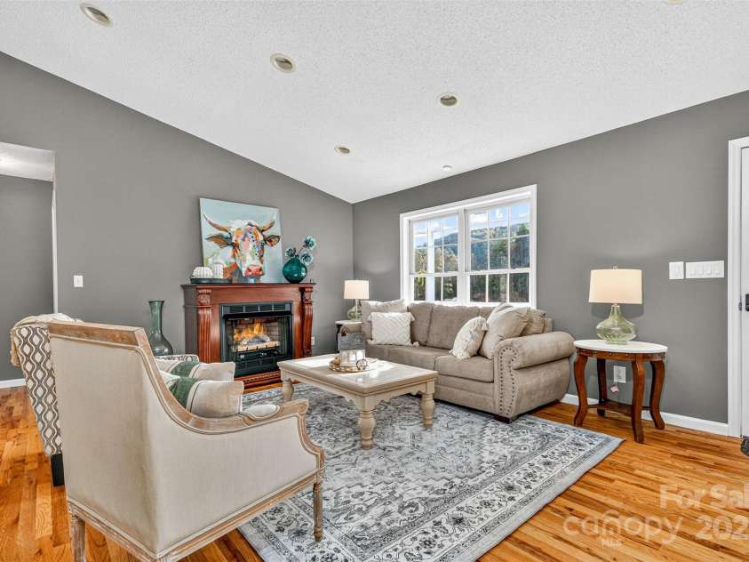 3 Carissa Drive, Weaverville, NC 28787.  MLS# CAR4315634, YatesRealty ID 2495. 