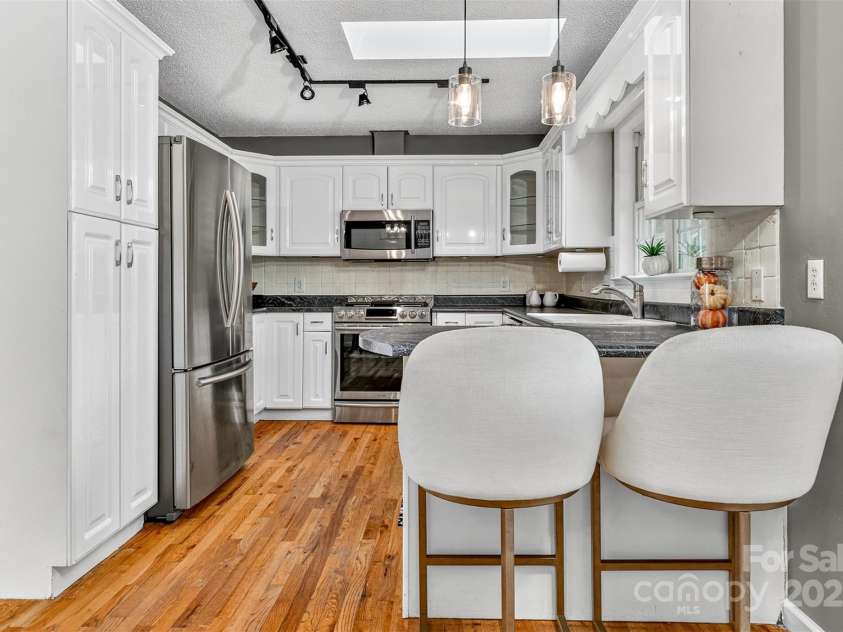 3 Carissa Drive, Weaverville, NC 28787.  MLS# CAR4315634, YatesRealty ID 2495. 