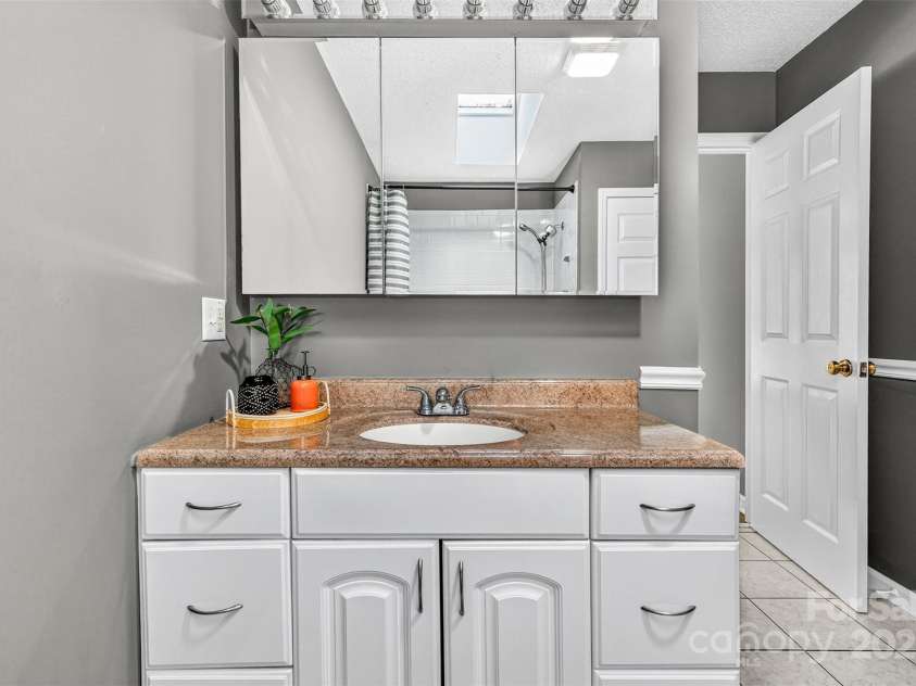 3 Carissa Drive, Weaverville, NC 28787.  MLS# CAR4315634, YatesRealty ID 2495. 